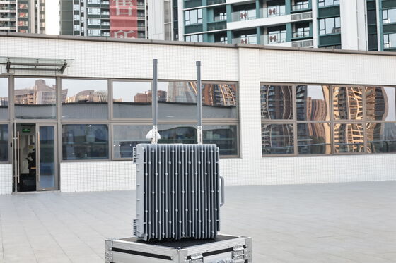 주문 장거리 GNSS 드론 스푸퍼 (5–20km) | 정밀 항법 기만 | 드라이브어웨이 및 강제 착륙 안티 드론 시스템을 위한 허위 GNSS 신호 전송 온라인 제조